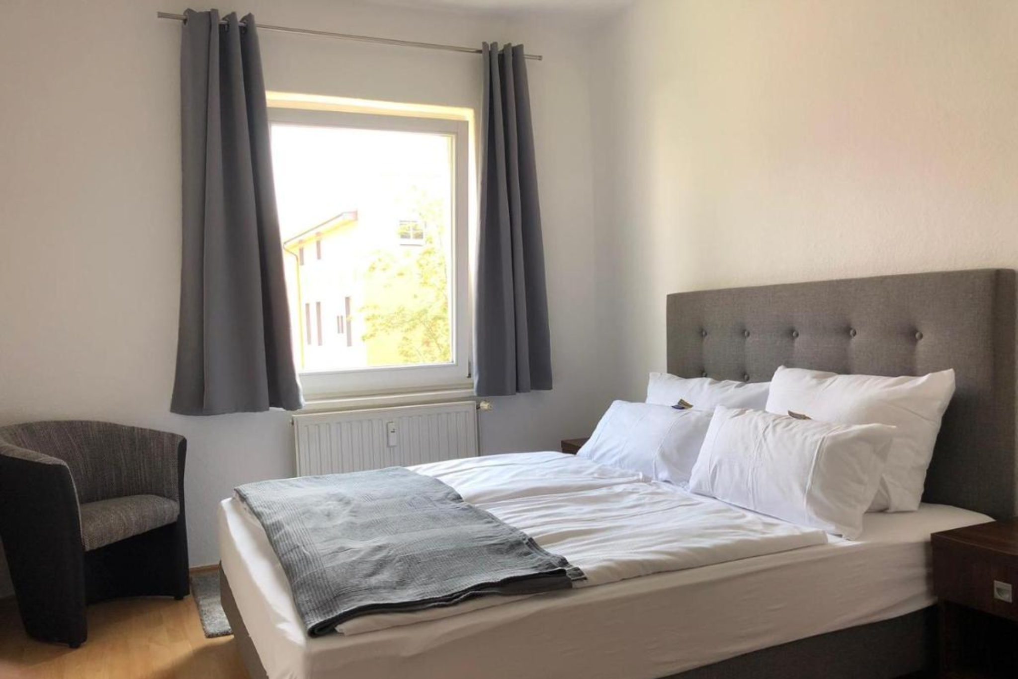 HOLIDAY APARTMENT FRANKFURT ODER AT THE PARK IN THE CENTER